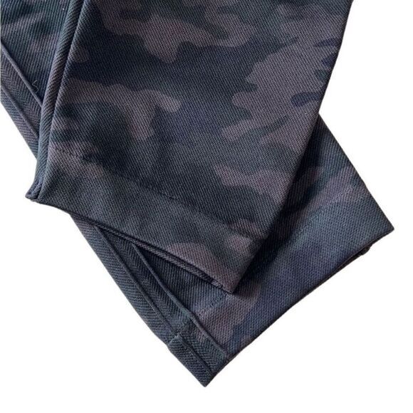 Spanx Black Camo‎ Look At Me Now Seamless Leggings Size 3X NWT - Picture 4 of 12